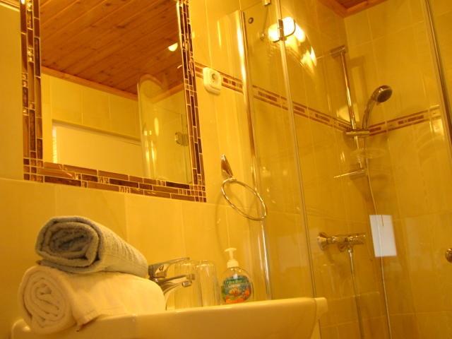 Viragoskert Apartman Hévíz Zimmer foto