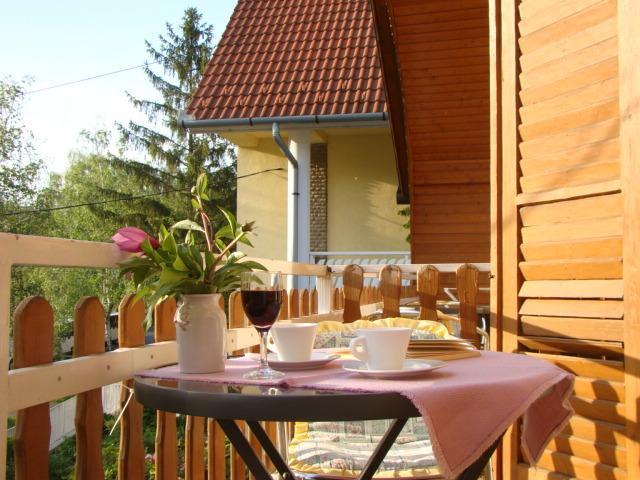 Viragoskert Apartman Hévíz Zimmer foto