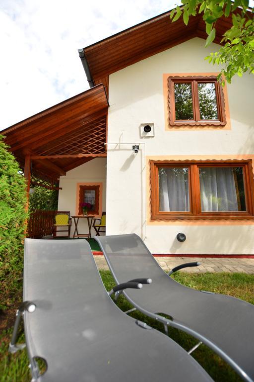 Viragoskert Apartman Hévíz Zimmer foto