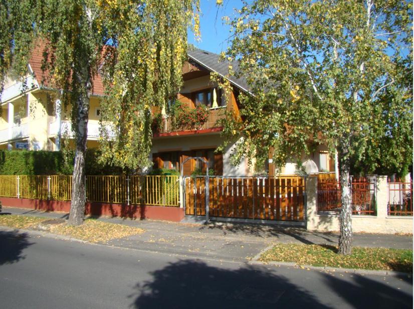 Viragoskert Apartman Hévíz Exterior foto