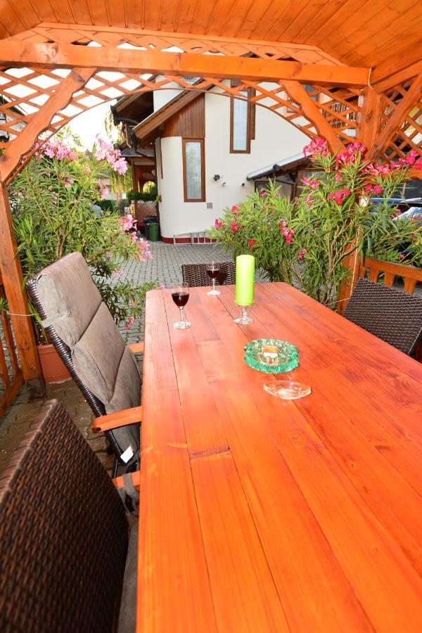 Viragoskert Apartman Hévíz Exterior foto
